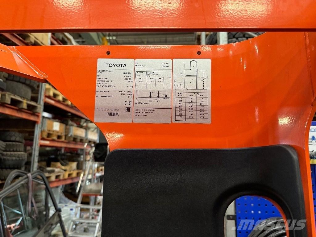 Toyota SRE135L Samopogonski ručni viličari