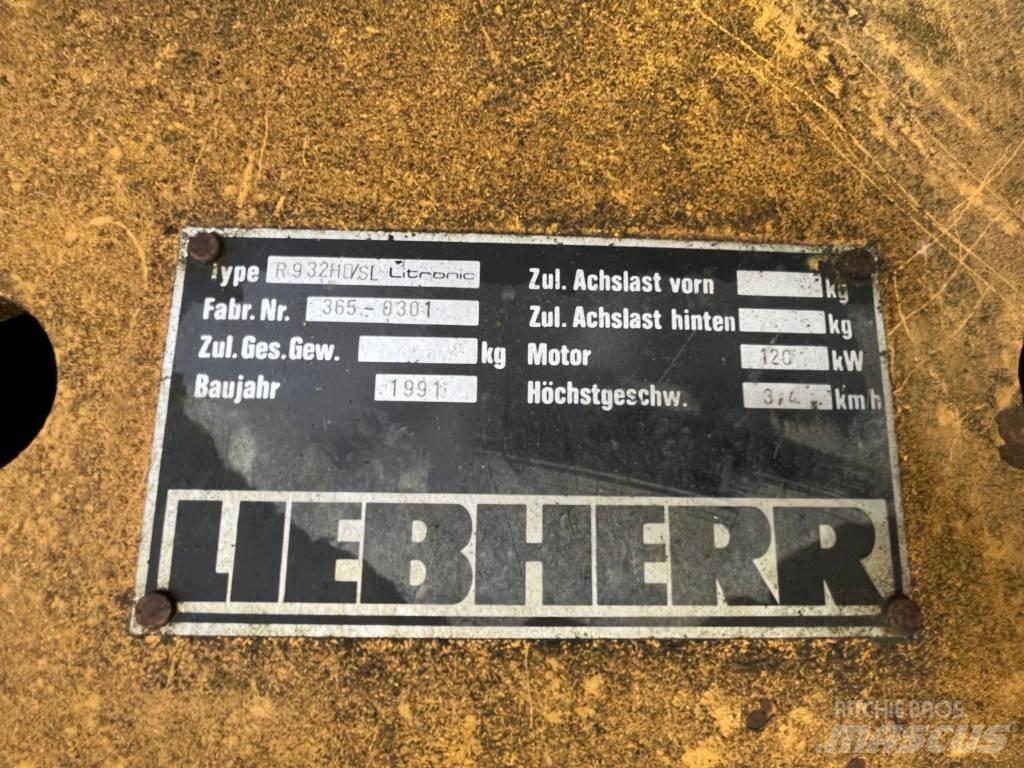 Liebherr 932 Bageri gusjeničari
