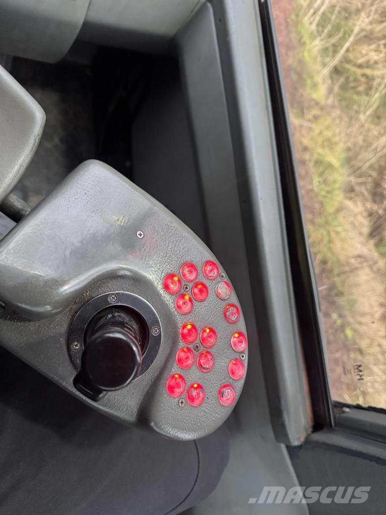 Valmet 860.3 Forvarderi