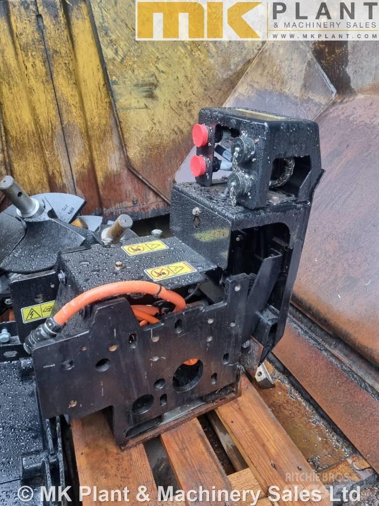 CAT AP 500 F Asfaltni finišeri