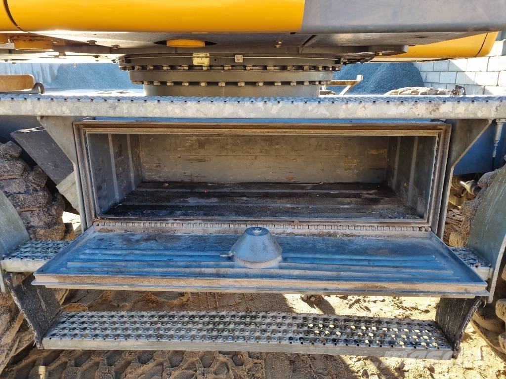 Liebherr A 918 Bageri na kotačima