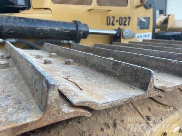 CAT D 5 K 2 LGP Buldožeri gusjeničari