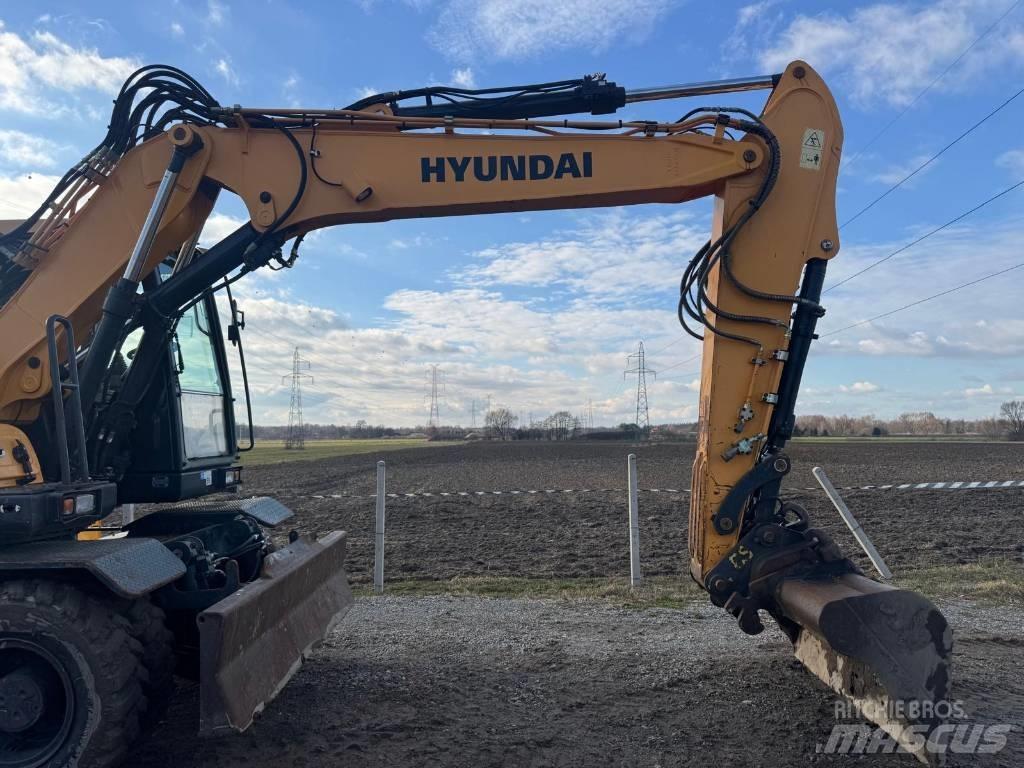 Hyundai HW140 Bageri na kotačima