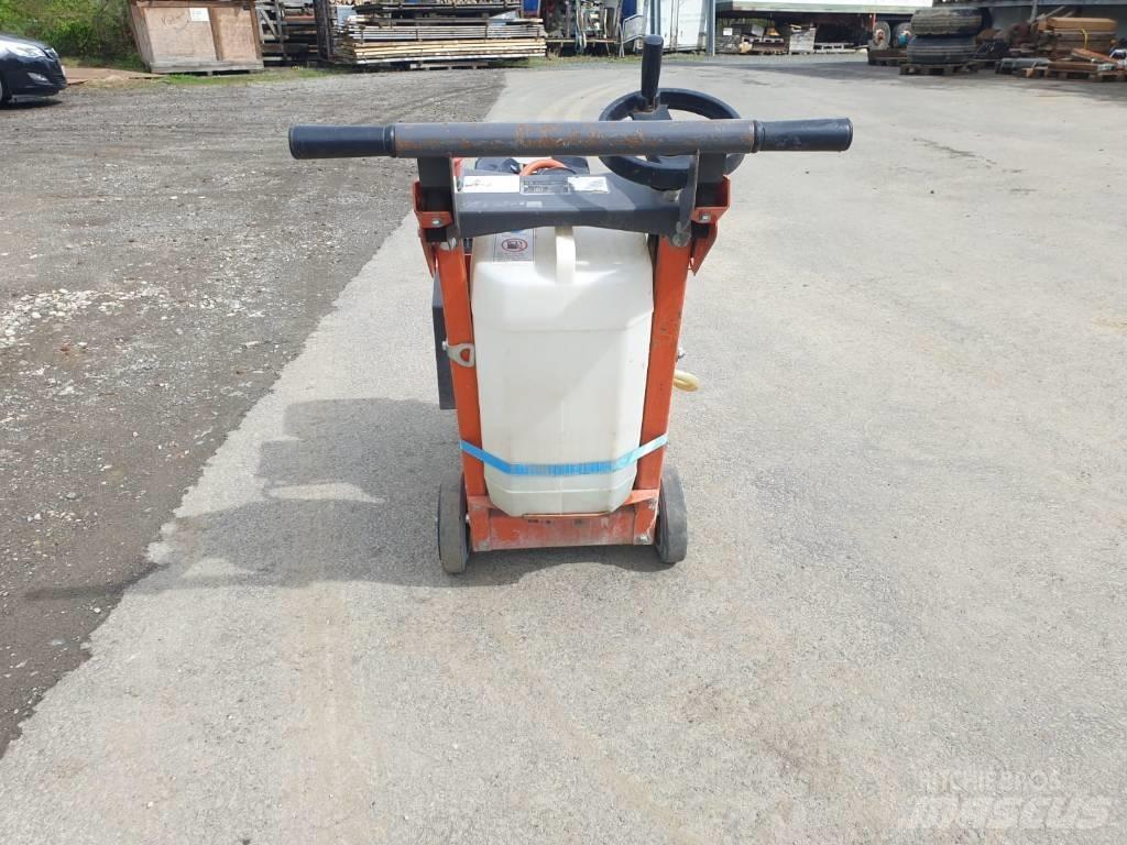Husqvarna FS 400 LV Građevinarstvo – ostalo