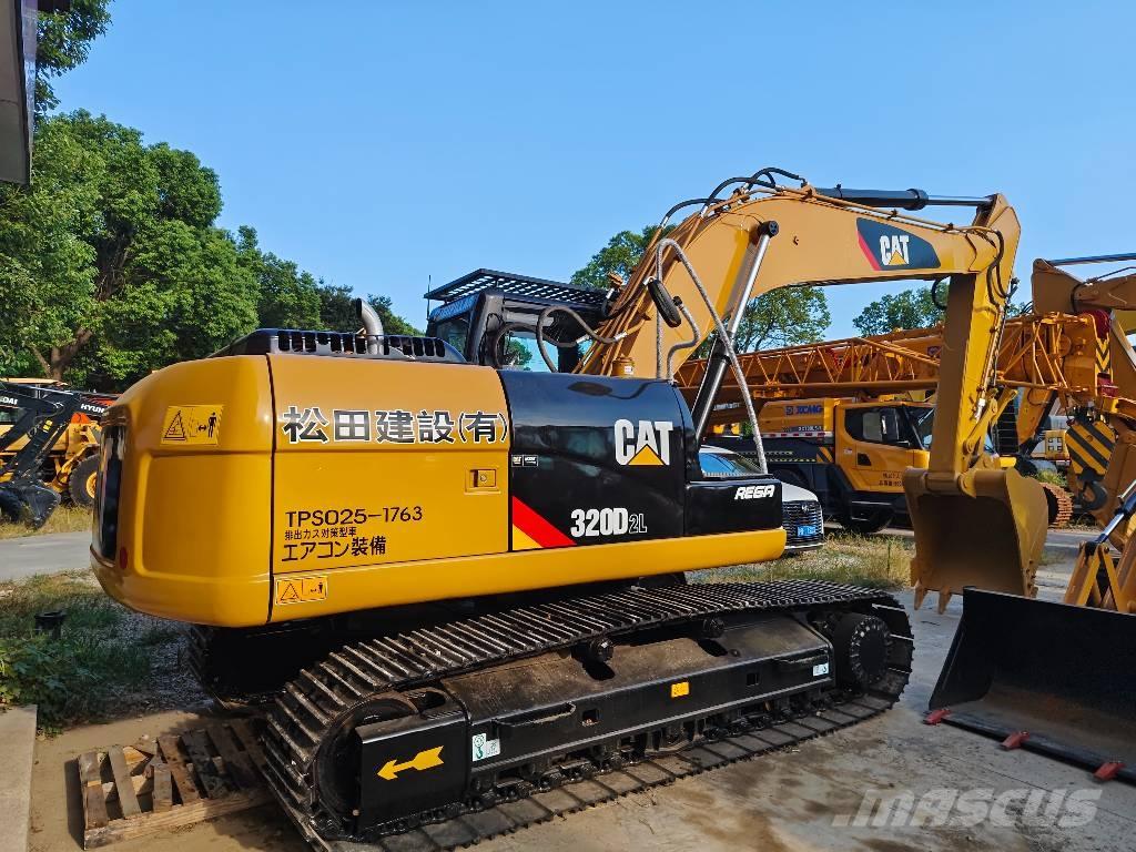 CAT 320 D2 L Bageri gusjeničari