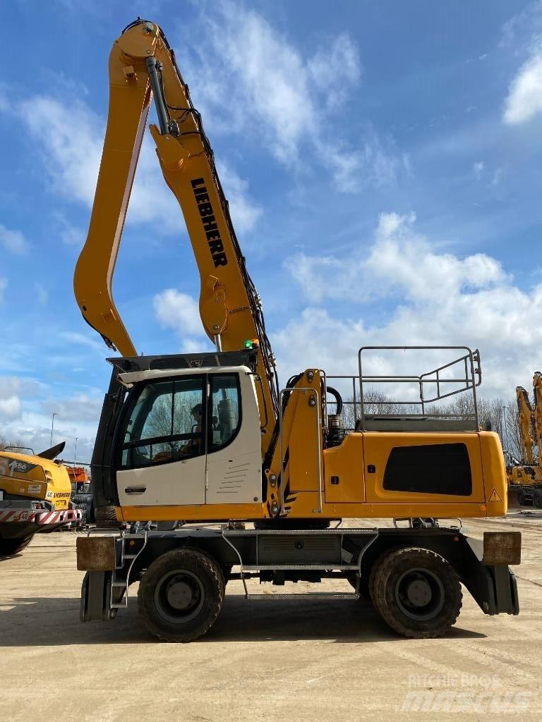 Liebherr LH 30 M Bageri za manipuliranje materijalom / otpadom