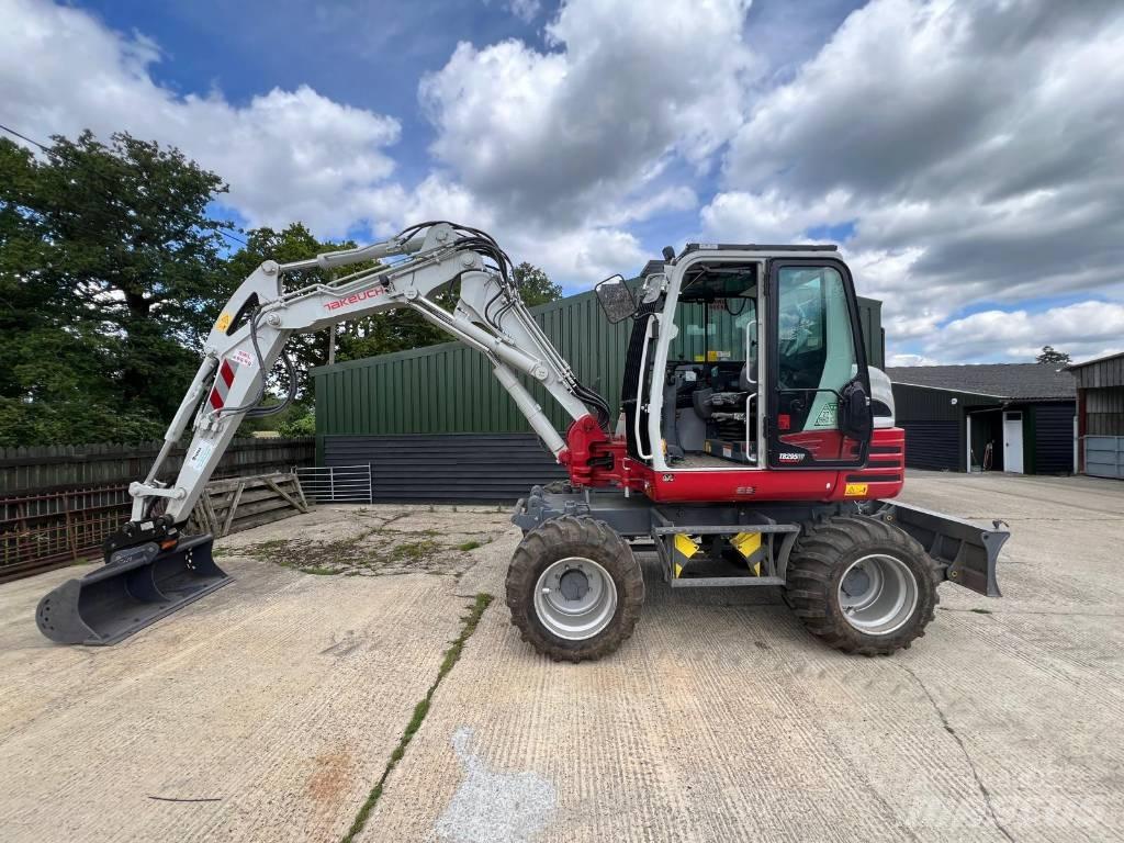 Takeuchi 295w Bageri na kotačima