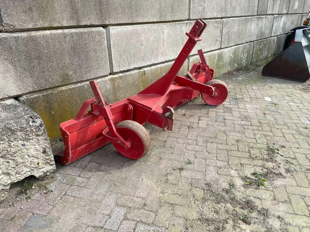  Grondschuif Plugovi za putove