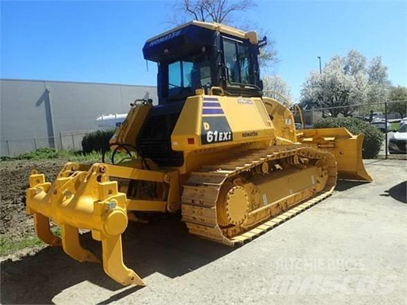 Komatsu D61EXi-24 Buldožeri gusjeničari