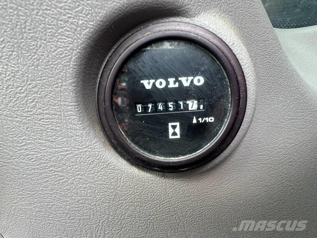 Volvo EC 200 E Bageri gusjeničari