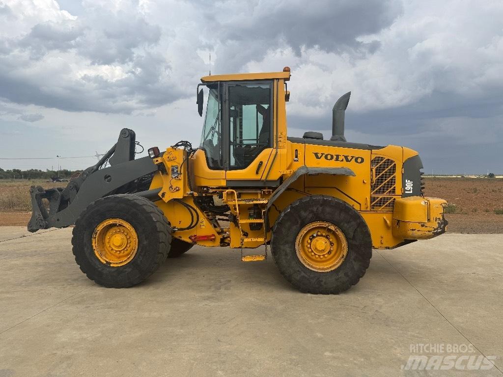 Volvo L90F Utovarivači na kotačima