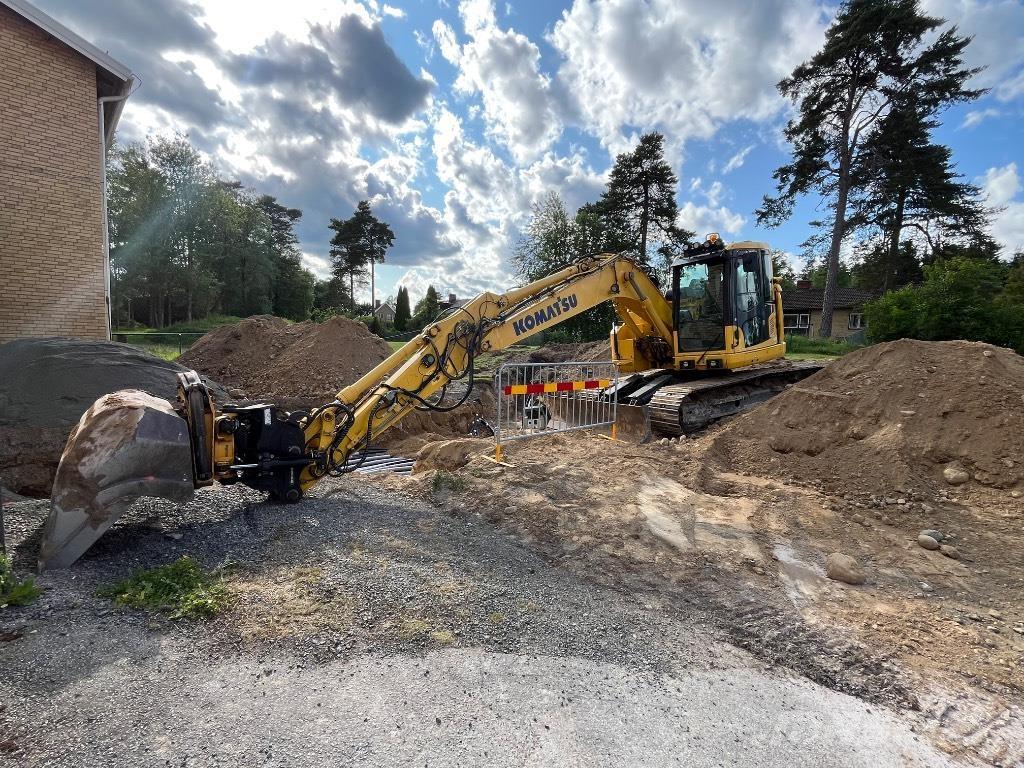 Komatsu PC138US-11 Bageri gusjeničari