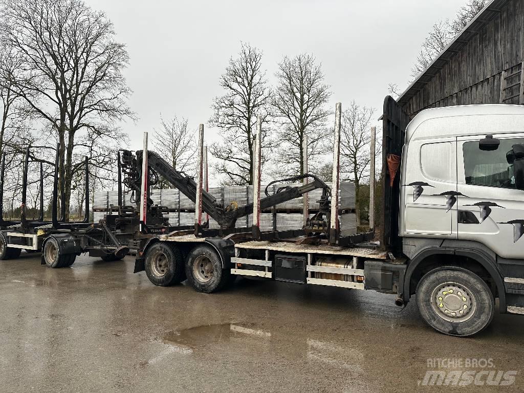Scania R440 Kamioni za drva