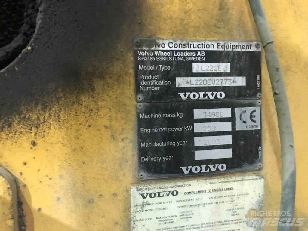 Volvo L 220 E Utovarivači na kotačima