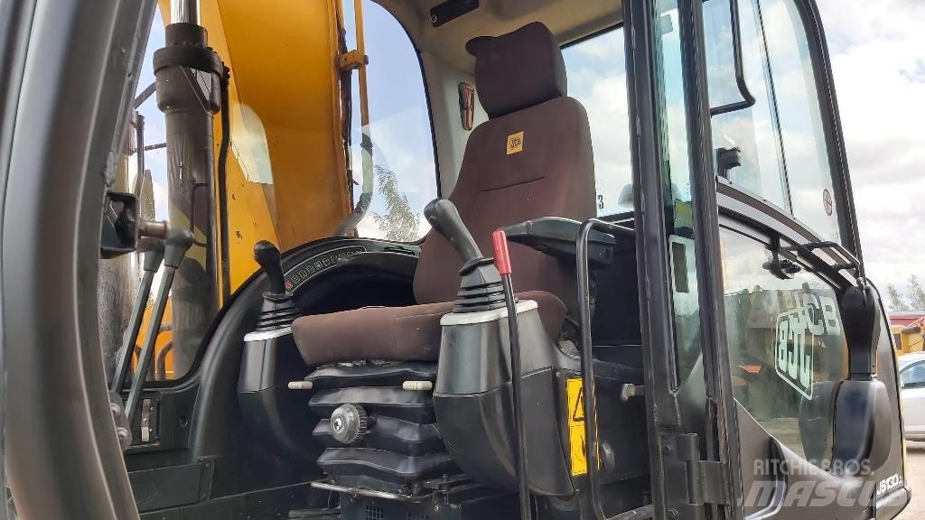 JCB JS 130 LC Bageri gusjeničari