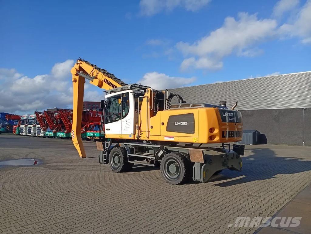 Liebherr LH30 Bageri za manipuliranje materijalom / otpadom