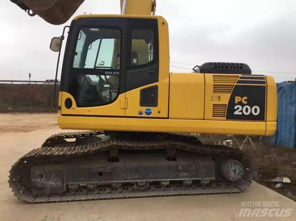 Komatsu pc200-8 Bageri gusjeničari