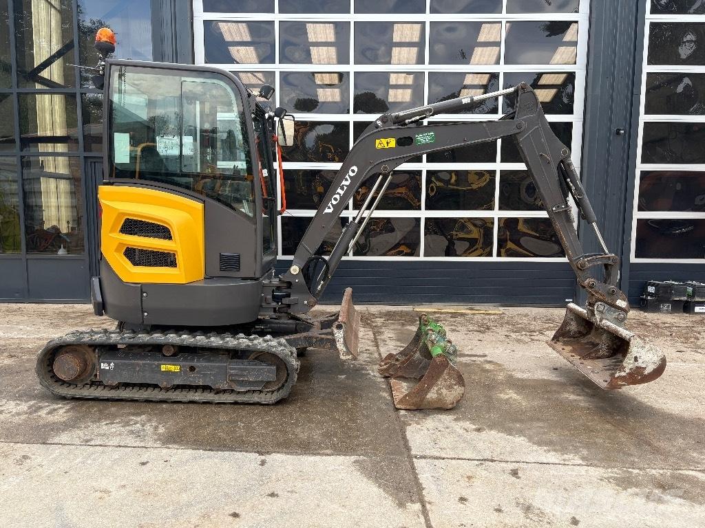 Volvo ECR 25 D Mini bageri <7t