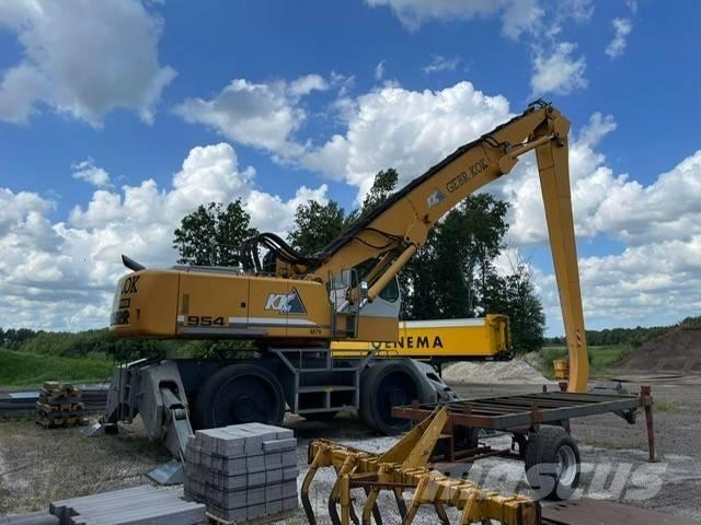 Liebherr A954 C HD Bageri za manipuliranje materijalom / otpadom