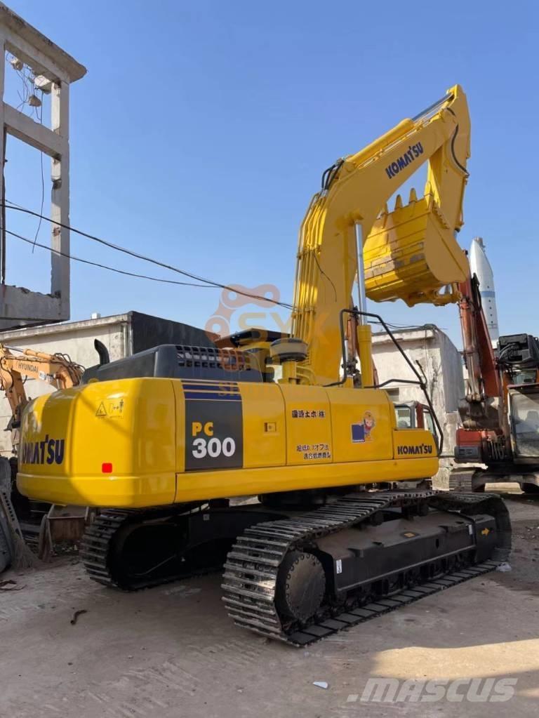 Komatsu PC 300 Bageri gusjeničari