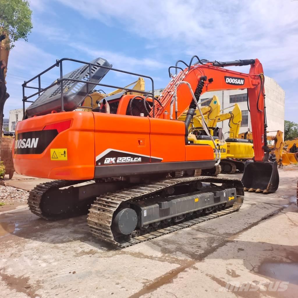 Doosan DX 225 LC-9C Bageri gusjeničari