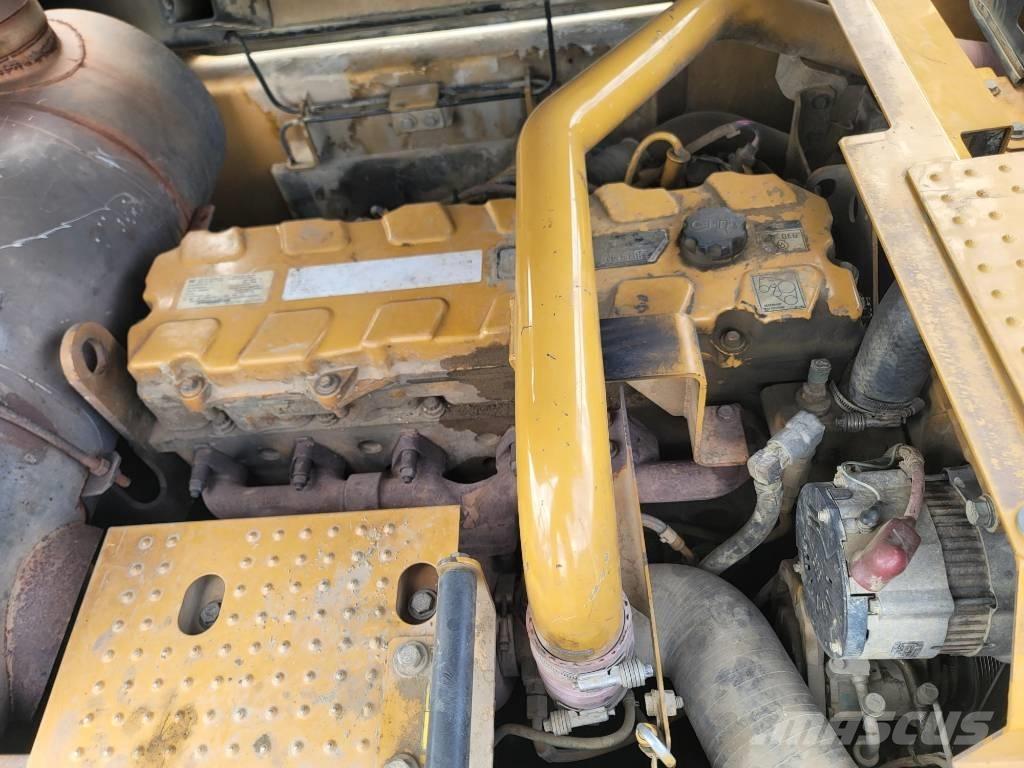 CAT 336D2L Bageri gusjeničari