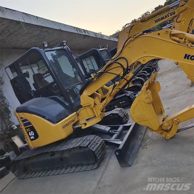 Komatsu PC 40 Mini bageri <7t