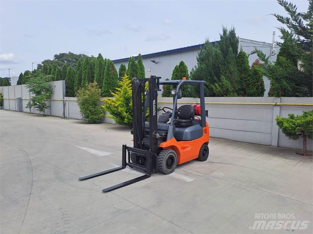 Toyota 7FGF15 Plinski viličari