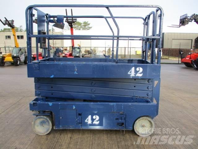 Genie GS 2646 (202) Škaraste platforme