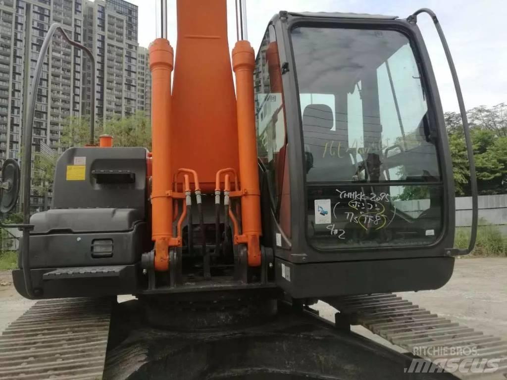 Hitachi zx200 Bageri gusjeničari