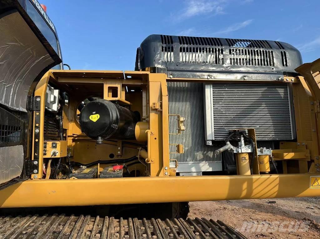 CAT 330 D L Bageri gusjeničari