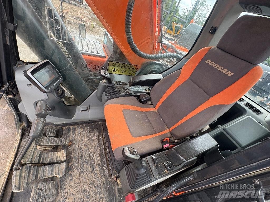Doosan DX380LC-5 Bageri gusjeničari