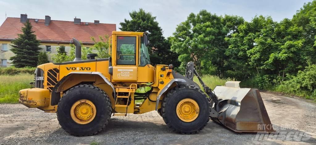 Volvo L 120 E Utovarivači na kotačima