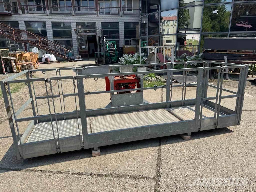 Manitou N 4M Vertikalne radne podizne platforme