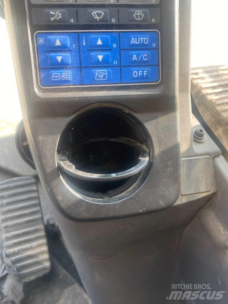 Komatsu HB365LN Bageri gusjeničari