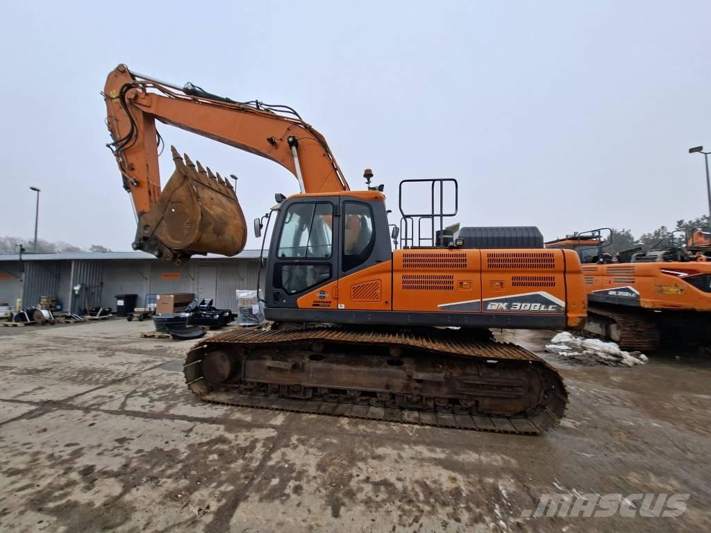 Doosan DX 300 LC-7 Bageri gusjeničari