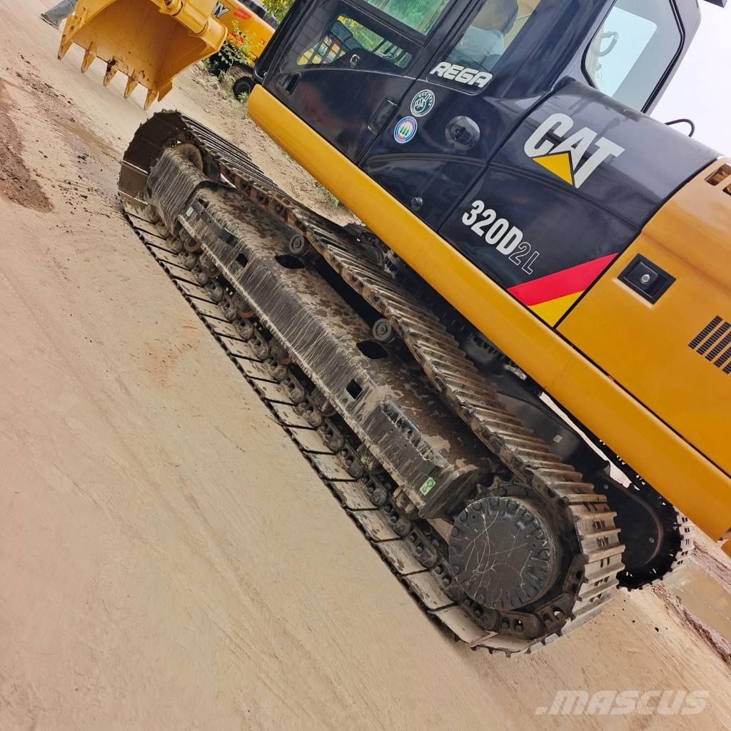 CAT 320 D 2L Bageri gusjeničari