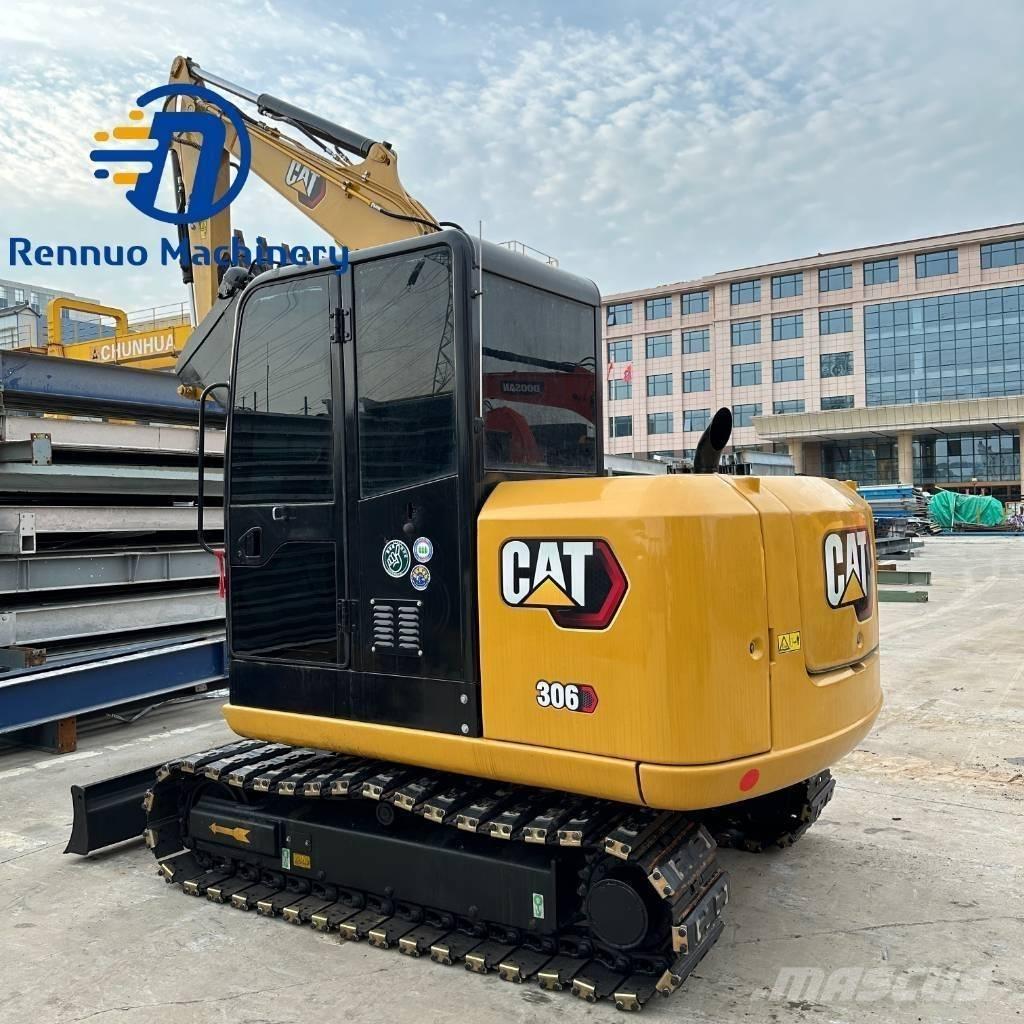 CAT 306E with rubber Mini bageri <7t