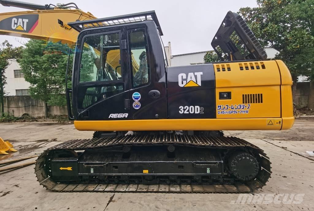 CAT 320d2 Bageri gusjeničari