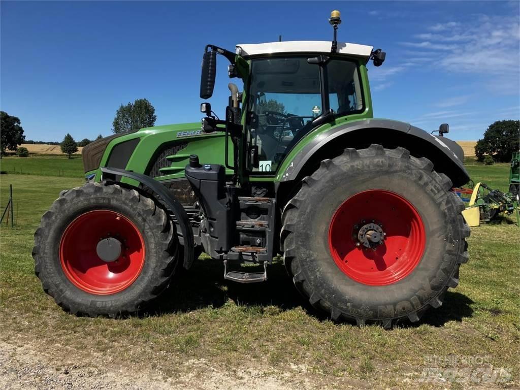 Fendt 828 Vario Traktori