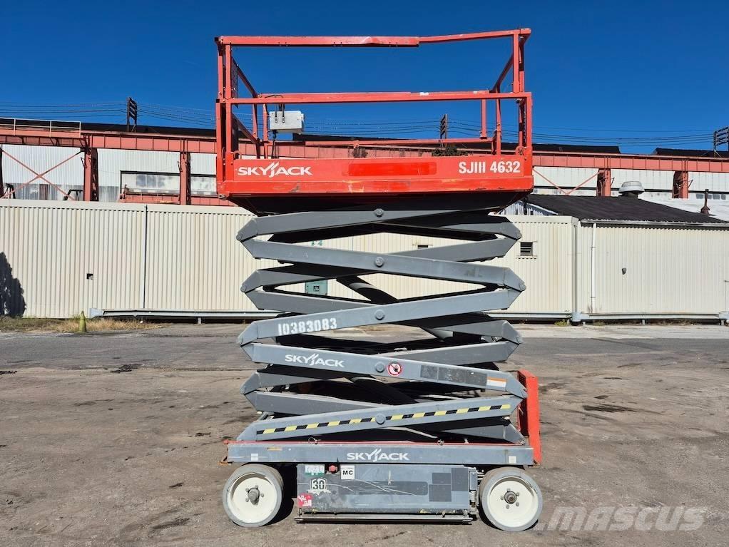 SkyJack SJ 4632 Škaraste platforme