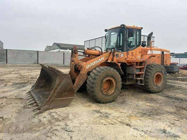 Doosan DL 300 Utovarivači na kotačima