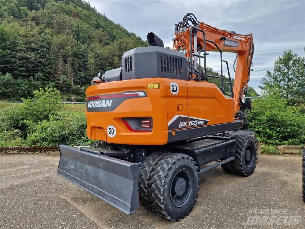 Doosan DX165WR-7 Bageri na kotačima
