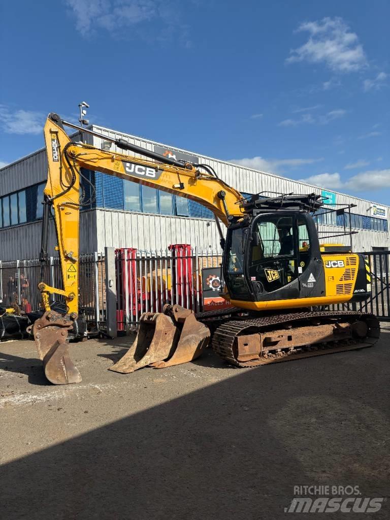 JCB JS 130 LC Bageri gusjeničari