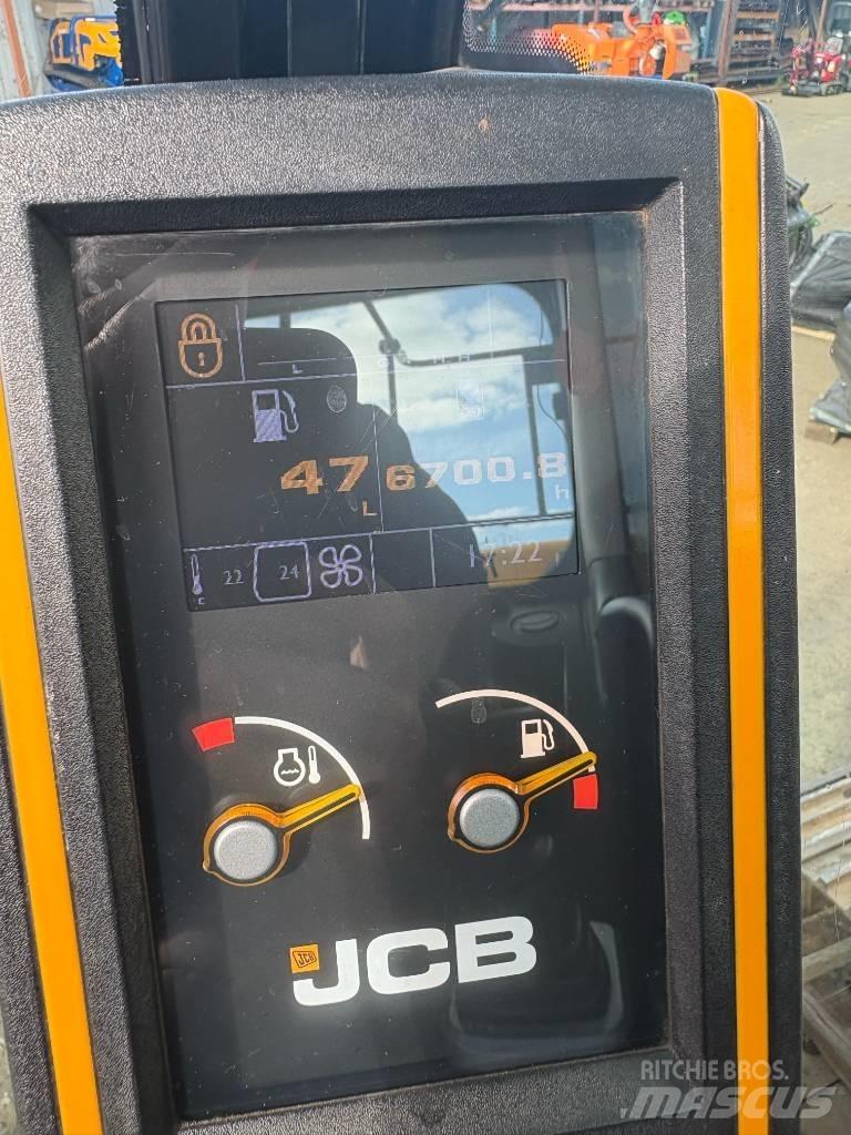 JCB JS 130 LC Bageri gusjeničari