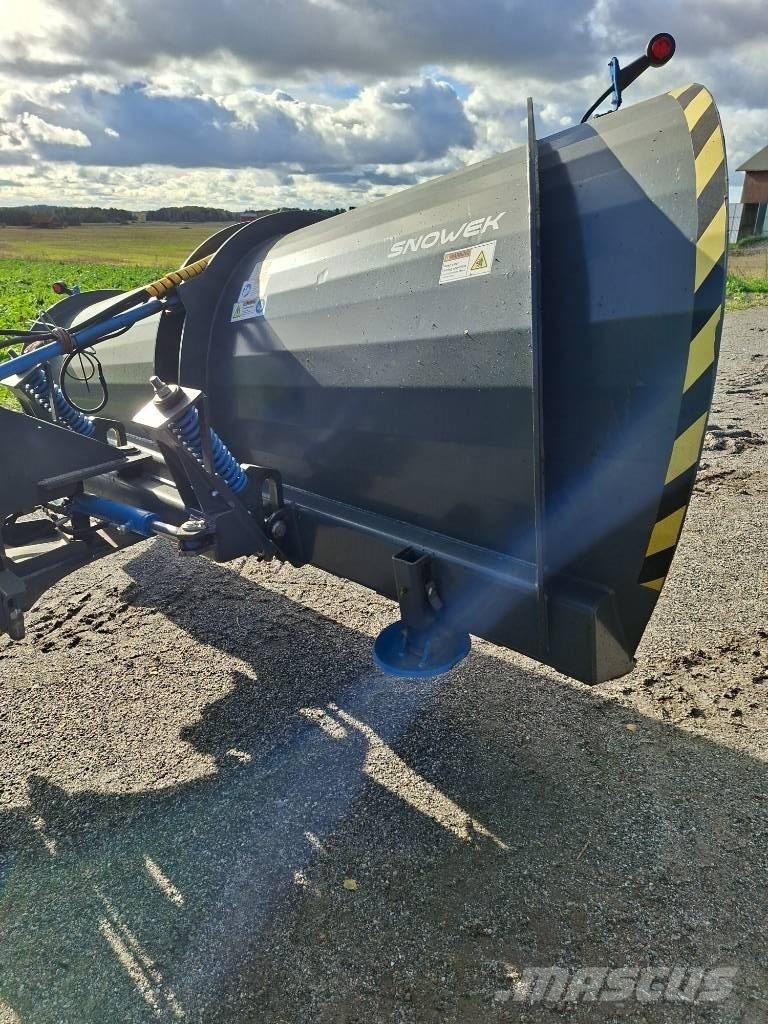 Snowek Alueaura Sniježne daske i  plugovi