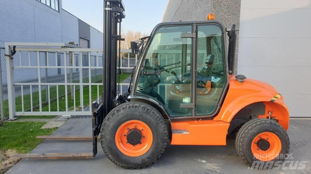 Ausa C 250 H X4 Dizelski viličari