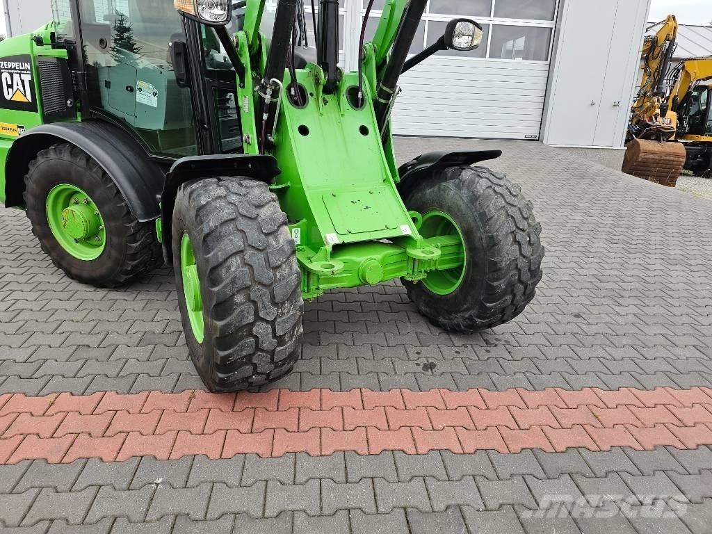 CAT 906 M Utovarivači na kotačima