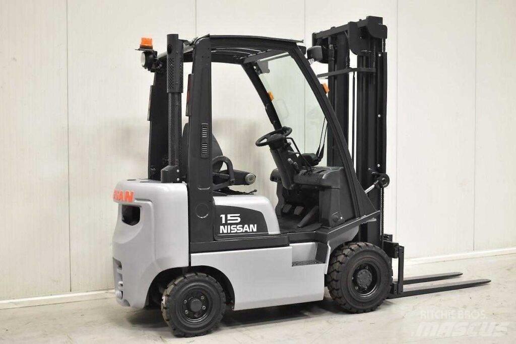 Nissan FD01A18Q Dizelski viličari