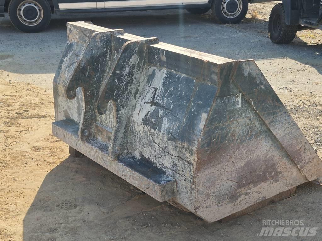 Xtreme XR1255 Teleskopski viličari